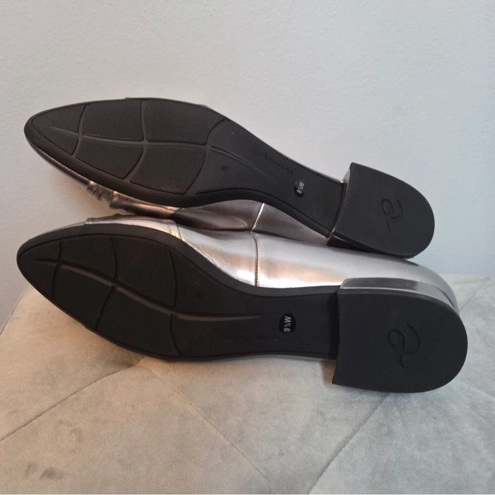 Easy Spirit Christen Metallic Silver Flats, Sz‎  9.5 W New in Box